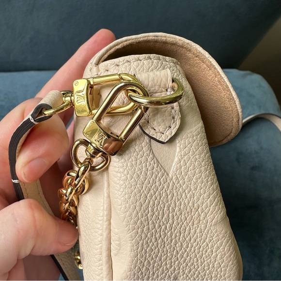 Louis Vuitton wallet on Chain Ivy - Picture 7 of 14